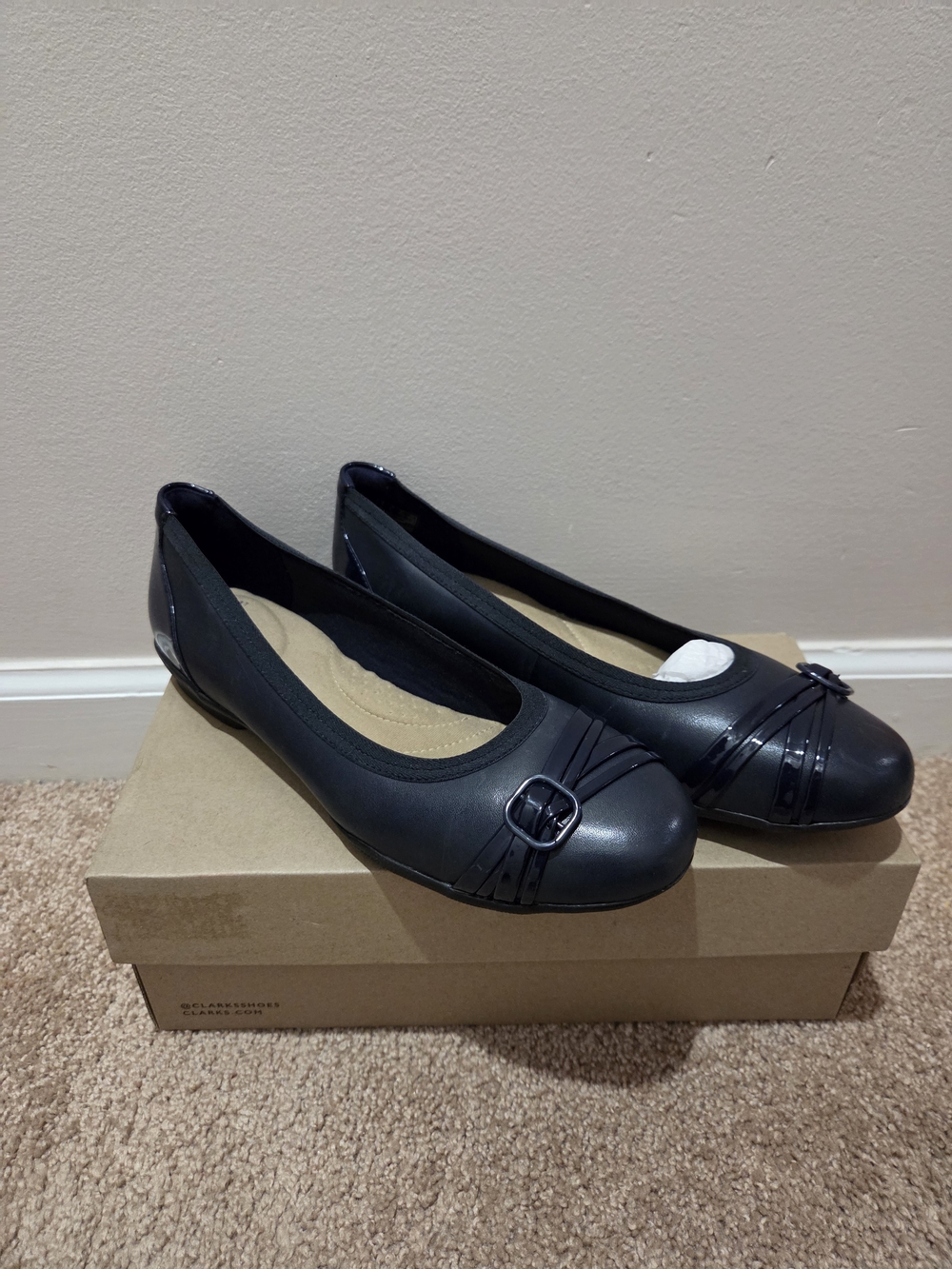 Clarks Black Leather Ballet Flats with Buckle Accent